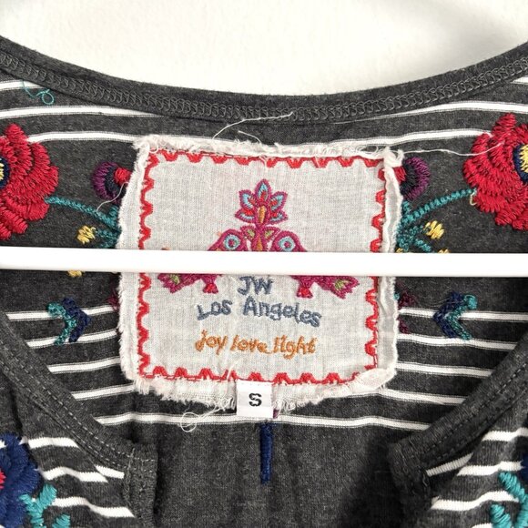 Johnny Was JWLA Gray Striped Tunic Top Floral Embroidery Women’s Size Small - Picture 3 of 7
